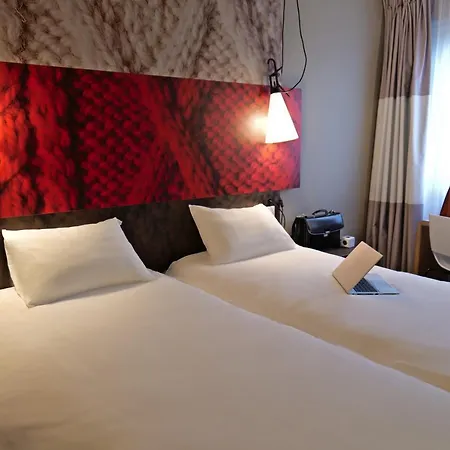 Ibis Moulins 3* Moulins (Allier)