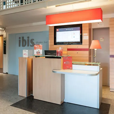 Hotel Ibis Moulins 3*
