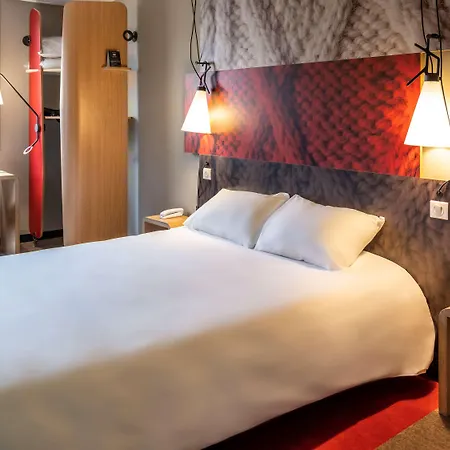 Ibis Moulins 3*