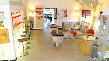 Ibis Moulins