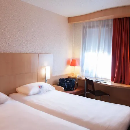 Ibis Moulins Hotel